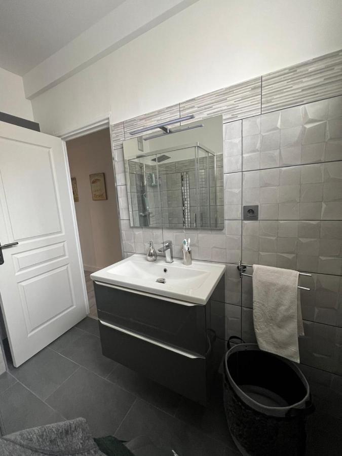 Gorgeous 2 Bedrooms Holiday Apartement Nice Bagian luar foto